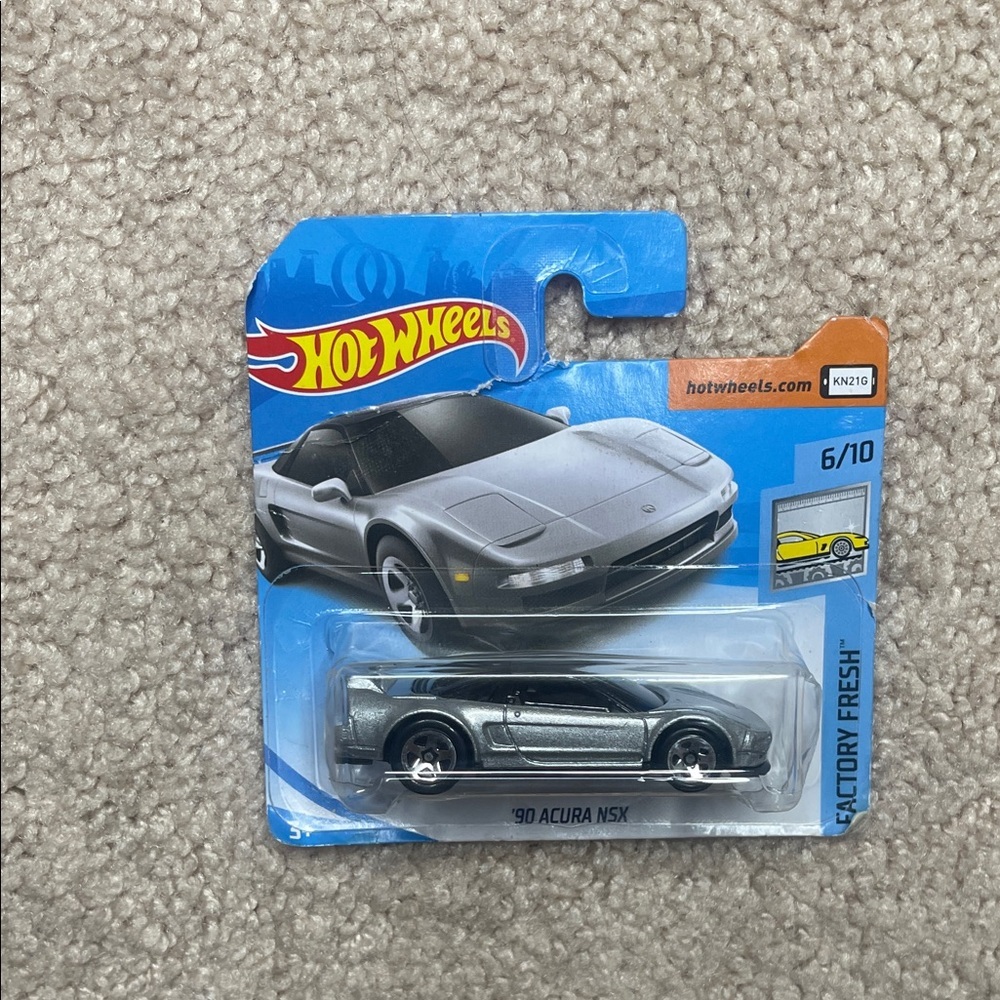 NEW Hot Wheels ‘90 Acura NSX Factory Fresh #4/365 - Picture 2 of 5